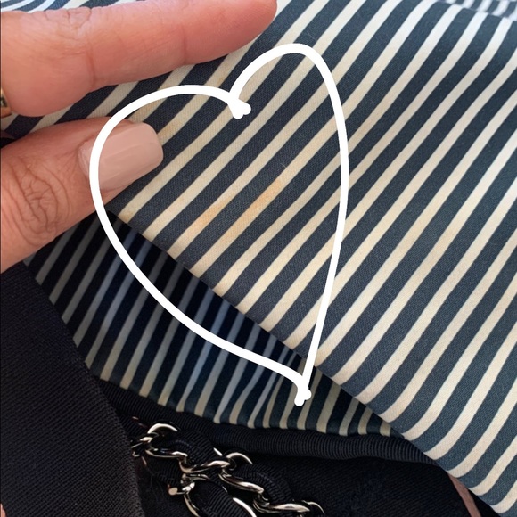 COPY - 💯 Authentic!!! Black and White Chanel bag. - Picture 5 of 11